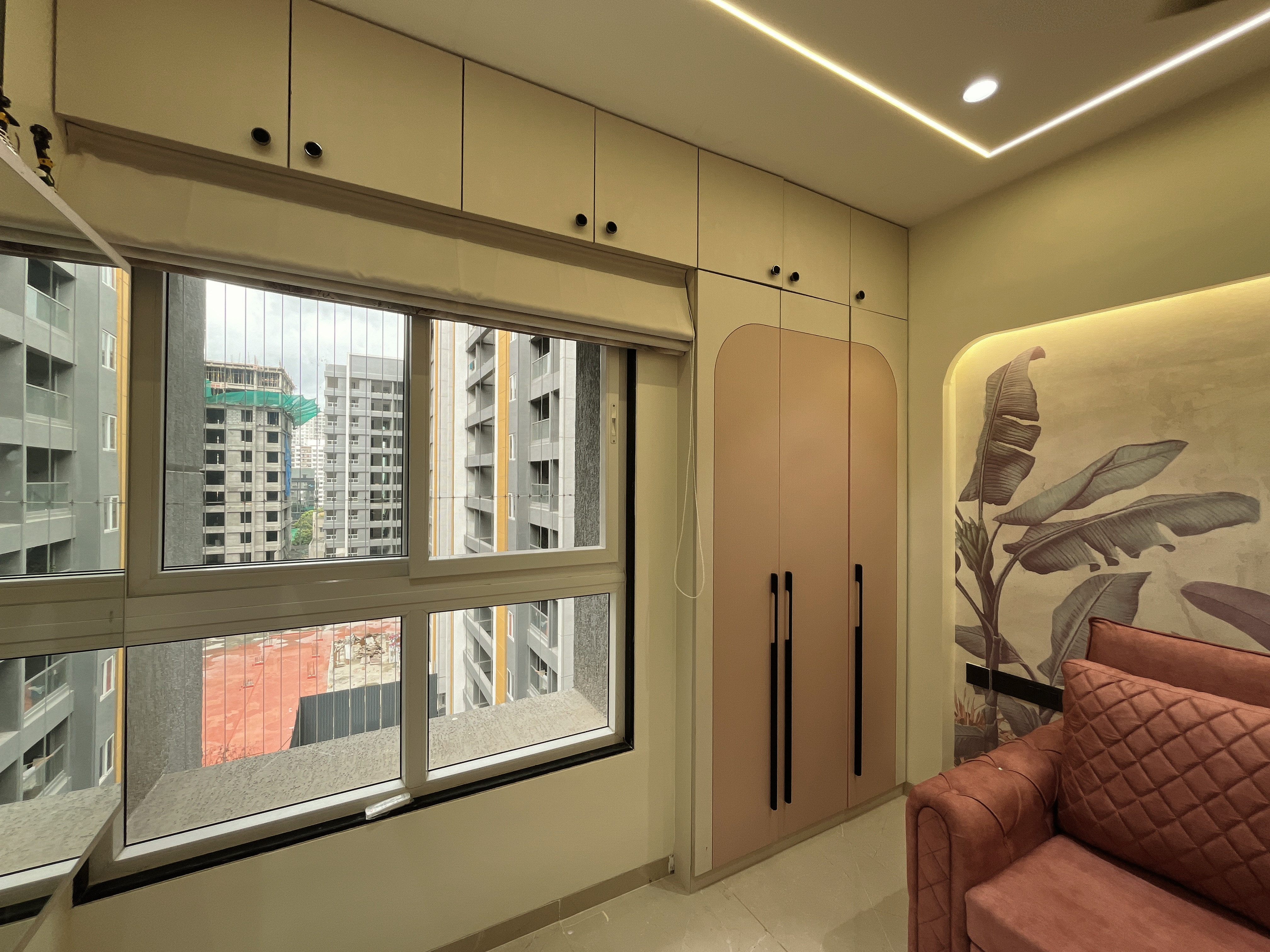 Ashtikar Residence materials and finishes